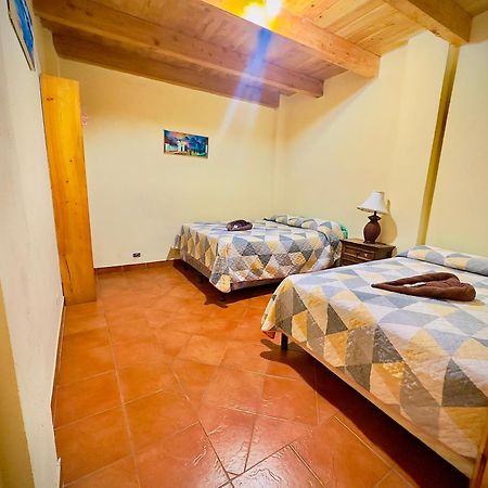 Hostal Dulces Suenos 帕纳哈切尔 外观 照片
