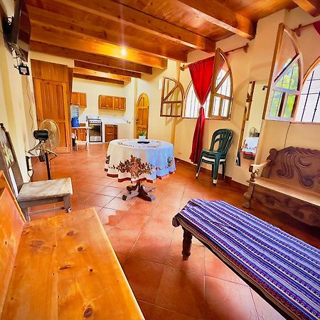 Hostal Dulces Suenos 帕纳哈切尔 外观 照片