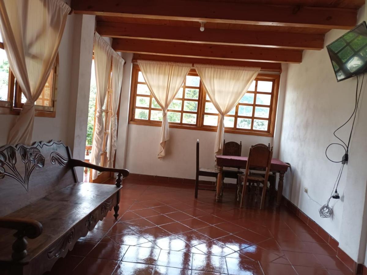 Hostal Dulces Suenos 帕纳哈切尔 外观 照片
