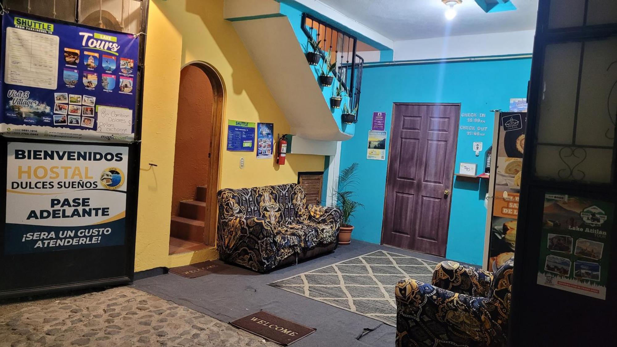 Hostal Dulces Suenos 帕纳哈切尔 外观 照片