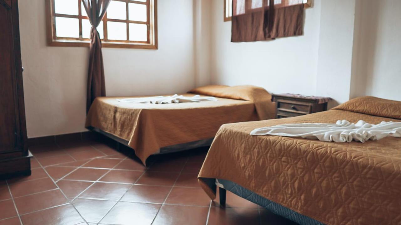 Hostal Dulces Suenos 帕纳哈切尔 外观 照片