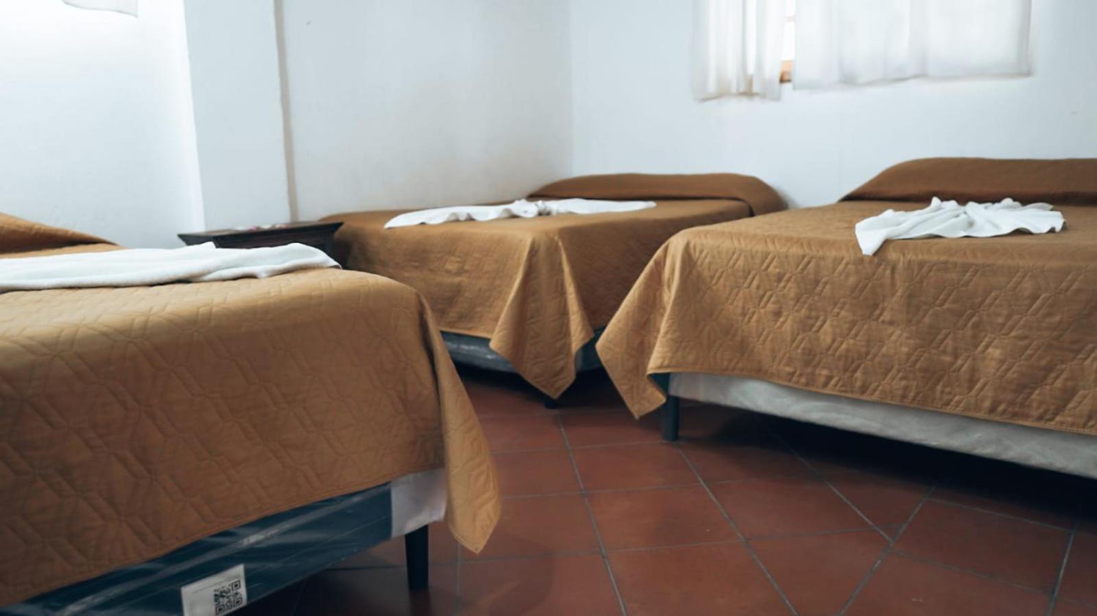 Hostal Dulces Suenos 帕纳哈切尔 外观 照片